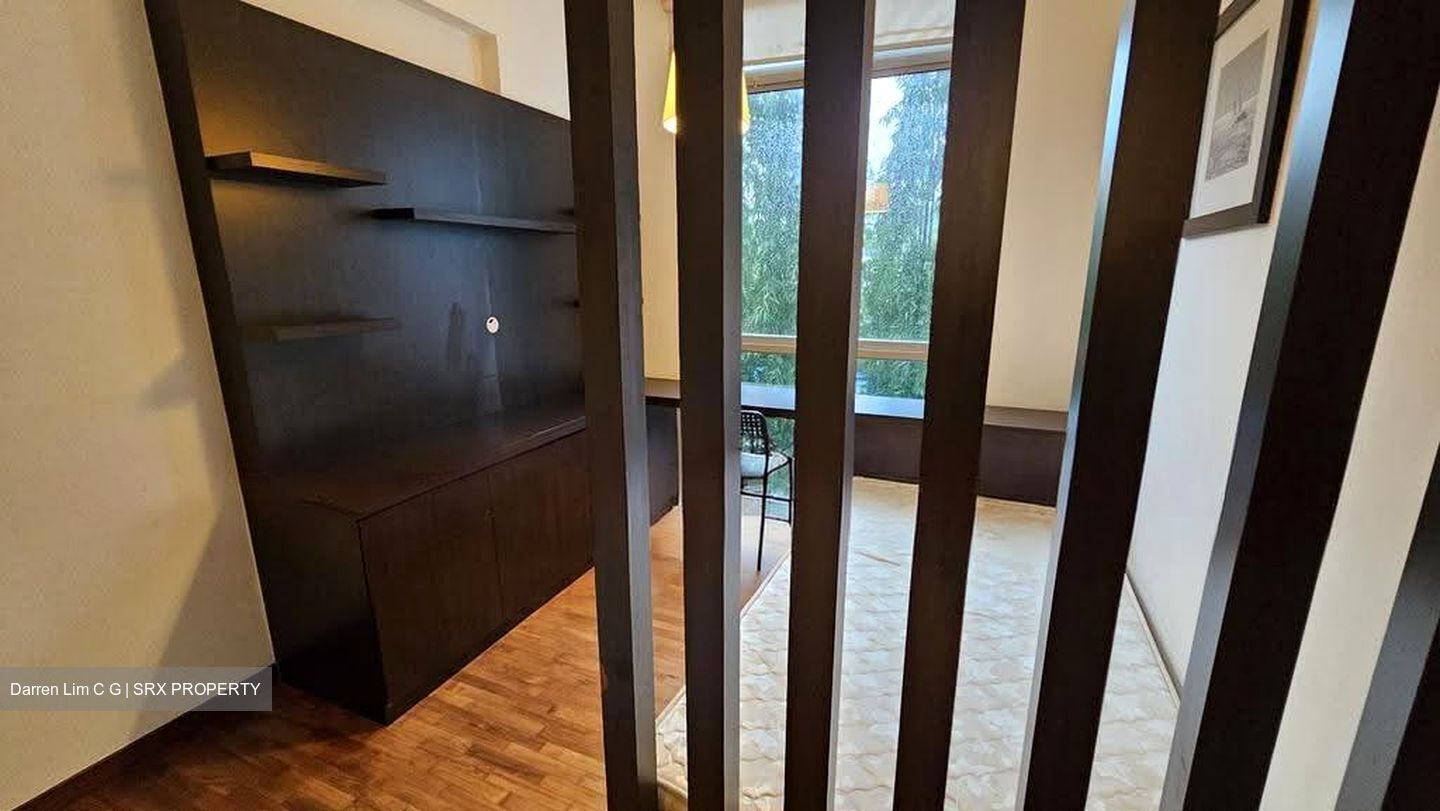 The Lakeshore (D22), Condominium #608058751